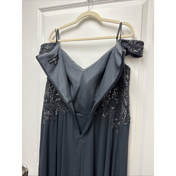 BETSY & ADAM Size 16W Gray Embellished Off The Shoulder Maxi Gown Cocktail Dress - Picture 6 of 9